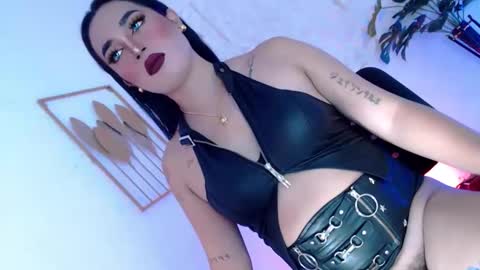 Snapshot of _caroline69 chatting on 2, 10, 2025 Caroline online show from 2, 10, 2025