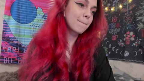 Snapshot of _caroline_coy chatting on 5, 12, 2024 Caroline online show from 5, 12, 2024