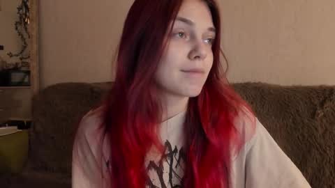 Snapshot of _caroline_coy chatting on 29, 11, 2025 Caroline online show from 29, 11, 2025