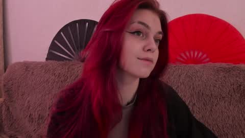 Snapshot of _caroline_coy chatting on 22, 4, 2026 Caroline online show from 22, 4, 2026