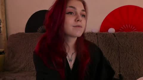 Snapshot of _caroline_coy chatting on 25, 4, 2026 Caroline online show from 25, 4, 2026