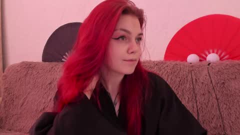 Snapshot of _caroline_coy chatting on 27, 4, 2026 Caroline online show from 27, 4, 2026