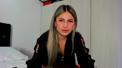 Bella  online show from 31, 12, 2024