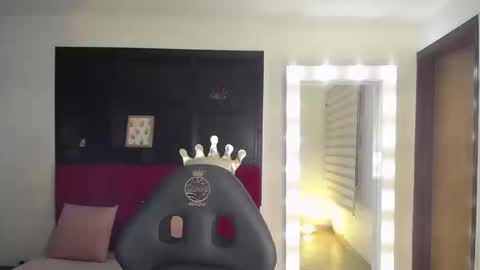 Snapshot of _charlotte_collins_ chatting on 20, 9, 2025 _charlotte_collins_ online show from 20, 9, 2025