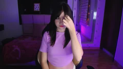 Snapshot of _charlotte_collins_ chatting on 16, 12, 2025 _charlotte_collins_ online show from 16, 12, 2025