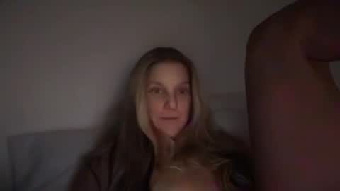 Chelsea xo online show from 23, 9, 2025