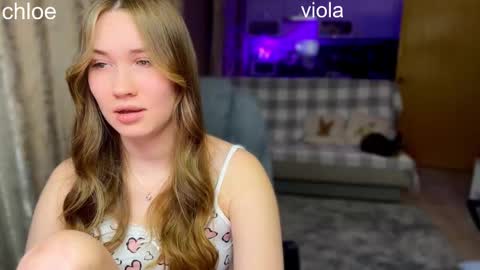 Snapshot of _chloe_miller_ chatting on 12, 10, 2025 _chloe_miller_ online show from 12, 10, 2025