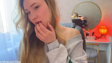 _chloe_miller_ online show from 5, 3, 2026