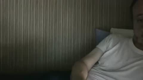 Snapshot of _col_t chatting on 21, 6, 2026 I hate social media Odio las redes sociales online show from 21, 6, 2026