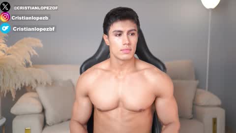 Snapshot of _cristianlopez chatting on 15, 10, 2025 50 OFF TODAY  onlyfans cristianlopezbf online show from 15, 10, 2025