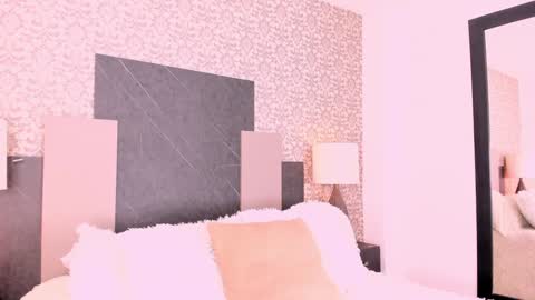     online show from 18, 1, 2025