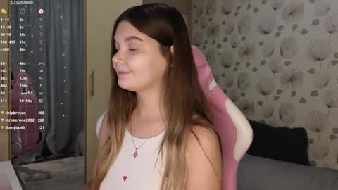 _cute_ice online show from 9, 12, 2024