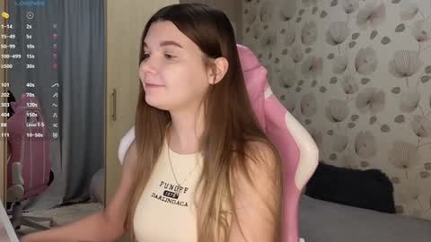 _cute_ice online show from 19, 1, 2025