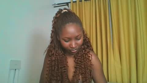 Snapshot of _cutestephanie chatting on 20, 10, 2025 STEPH online show from 20, 10, 2025