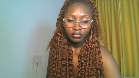 Snapshot of _cutestephanie chatting on 2, 11, 2025 STEPH online show from 2, 11, 2025