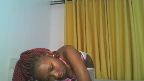 Snapshot of _cutestephanie chatting on 4, 12, 2025 STEPH online show from 4, 12, 2025