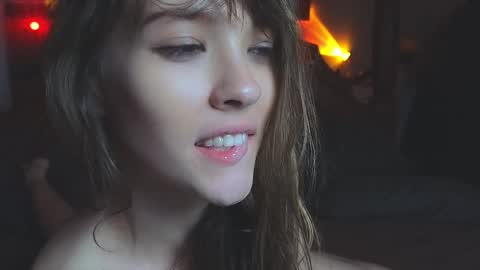 DemiDee online show from 25, 12, 2024