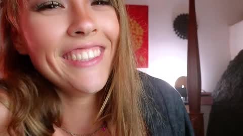 DemiDee online show from 4, 3, 2025