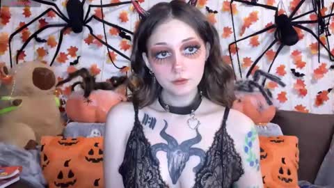 Snapshot of _devilbaby chatting on 20, 10, 2025 Kate online show from 20, 10, 2025