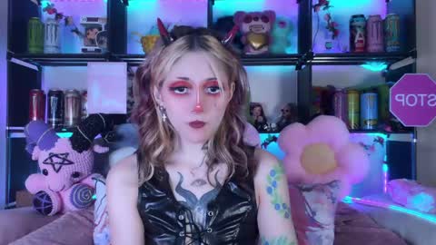 Snapshot of _devilbaby chatting on 25, 5, 2026 Kate online show from 25, 5, 2026