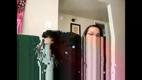 Snapshot of _drew__ chatting on 5, 3, 2025 _drew__ online show from 5, 3, 2025