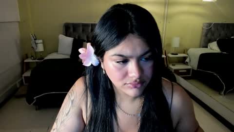 Snapshot of _dulcinea_1 chatting on 31, 10, 2025 Dulcinea online show from 31, 10, 2025