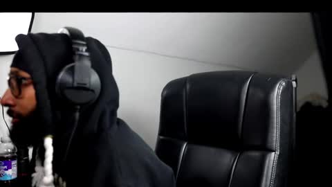 Snapshot of _el_care_chimba chatting on 20, 11, 2025 _el_care_chimba online show from 20, 11, 2025