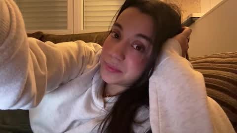 Snapshot of _elena_barra chatting on 20, 11, 2025 elena barra online show from 20, 11, 2025