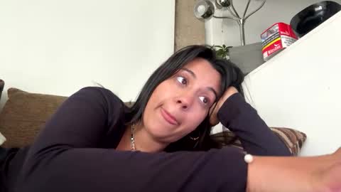  elena barra online show from 15, 4, 2026