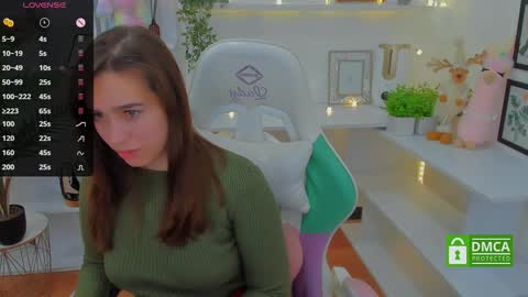 Lizzy  online show from 27, 12, 2024