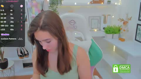 Lizzy  online show from 29, 12, 2024