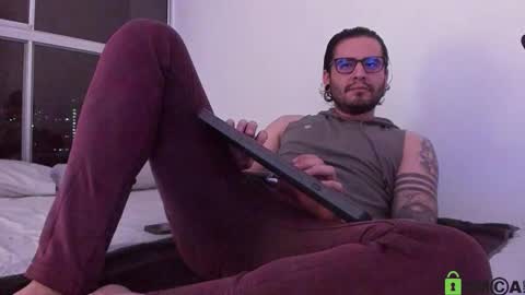Snapshot of _elon_coxx_ chatting on 18, 10, 2025  -         online show from 18, 10, 2025