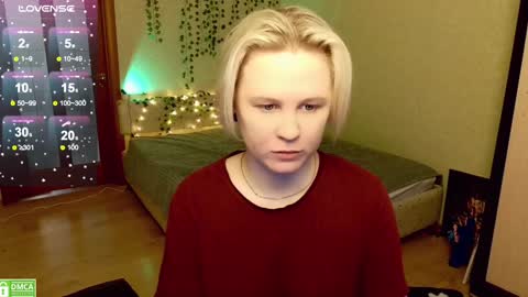 Snapshot of _elven_dreams__ chatting on 15, 12, 2024 chloue and Gretta online show from 15, 12, 2024