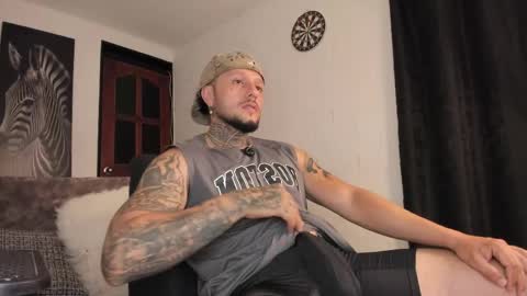 Snapshot of _emilio_escobar chatting on 26, 5, 2026 Emilio online show from 26, 5, 2026