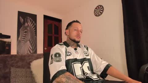 Snapshot of _emilio_escobar chatting on 26, 6, 2026 Emilio online show from 26, 6, 2026