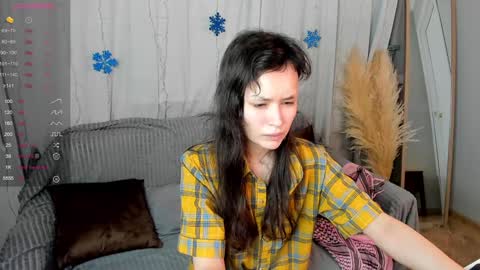 Snapshot of _emily__strike_ chatting on 18, 12, 2024 _emily__strike_ online show from 18, 12, 2024