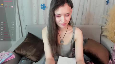 Snapshot of _emily__strike_ chatting on 24, 12, 2024 _emily__strike_ online show from 24, 12, 2024