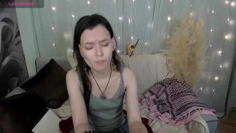 Snapshot of _emily__strike_ chatting on 19, 1, 2025 _emily__strike_ online show from 19, 1, 2025
