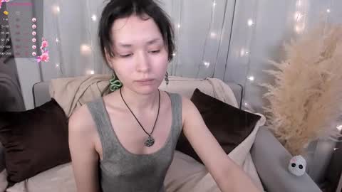 Snapshot of _emily__strike_ chatting on 21, 1, 2025 _emily__strike_ online show from 21, 1, 2025