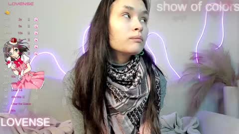 Snapshot of _emily__strike_ chatting on 3, 2, 2025 _emily__strike_ online show from 3, 2, 2025