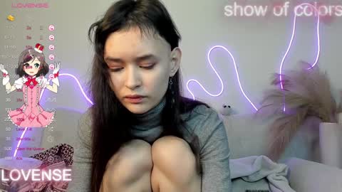 Snapshot of _emily__strike_ chatting on 3, 2, 2025 _emily__strike_ online show from 3, 2, 2025