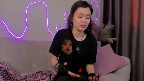 Snapshot of _emily__strike_ chatting on 17, 2, 2025 _emily__strike_ online show from 17, 2, 2025