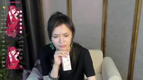 Snapshot of _emily__strike_ chatting on 26, 2, 2025 _emily__strike_ online show from 26, 2, 2025