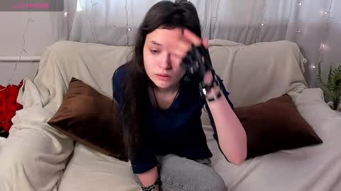 Snapshot of _emily__strike_ chatting on 12, 3, 2025 _emily__strike_ online show from 12, 3, 2025