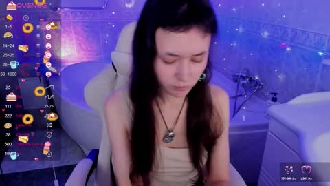 Snapshot of _emily__strike_ chatting on 18, 9, 2025 _emily__strike_ online show from 18, 9, 2025