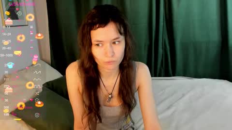 Snapshot of _emily__strike_ chatting on 1, 10, 2025 _emily__strike_ online show from 1, 10, 2025