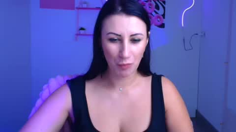 Emma online show from 7, 11, 2025