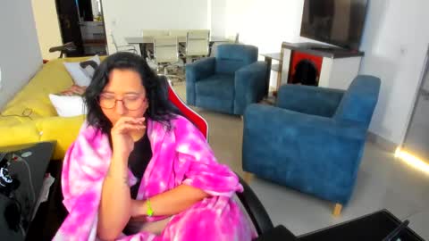 Emma online show from 28, 1, 2025