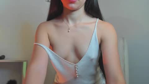 emma morryson online show from 8, 3, 2025