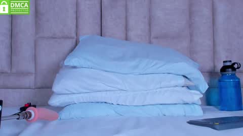 Snapshot of _eris_rose chatting on 25, 9, 2025 _eris_rose online show from 25, 9, 2025